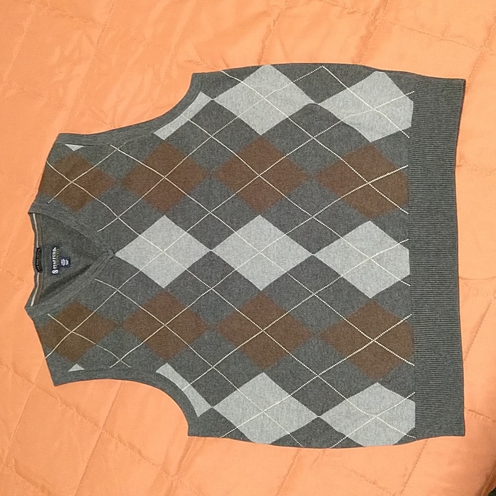 Stafford Signature Men's Pullover Vest